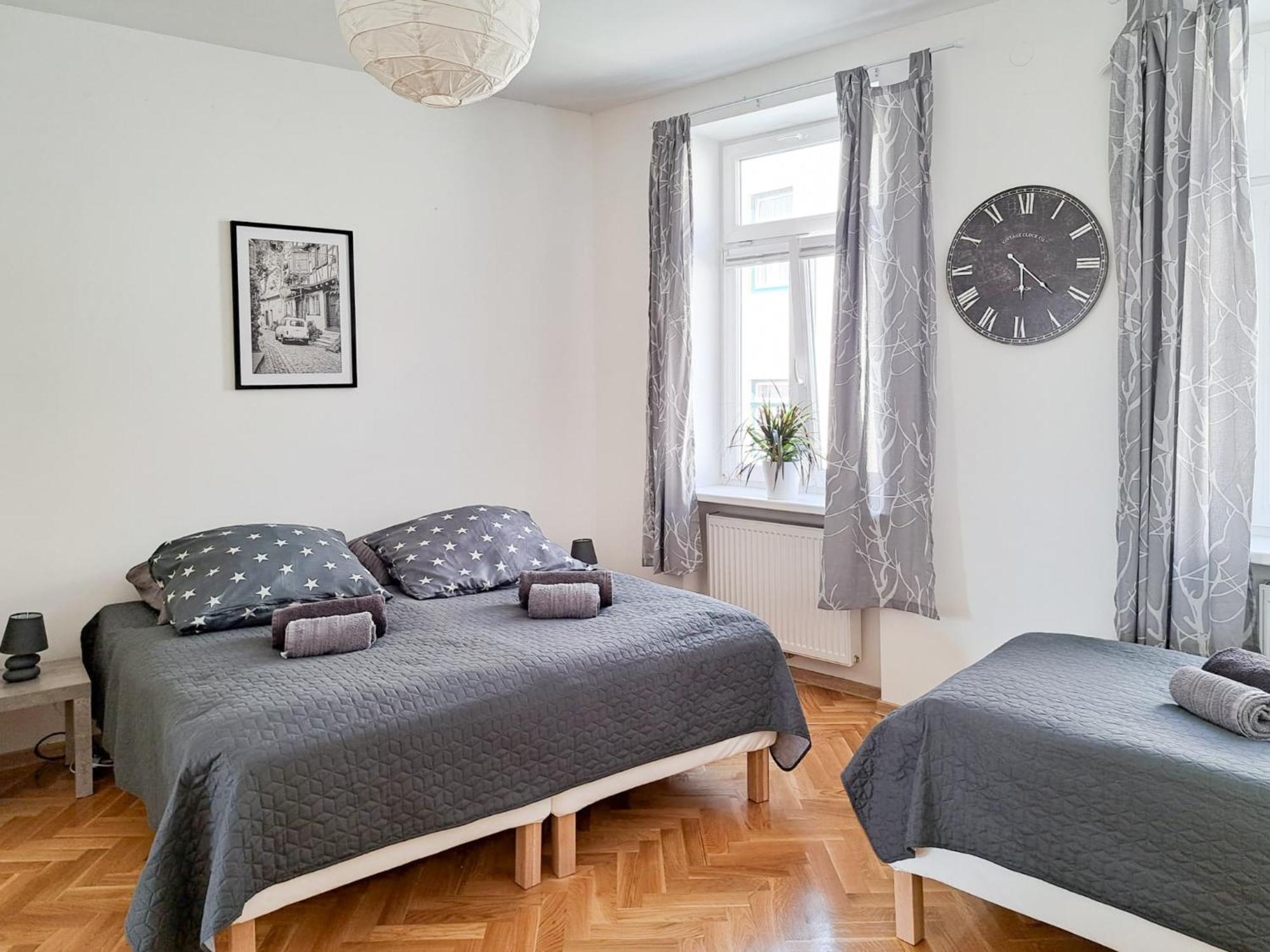Revliving Apartments Eggenburg ภายนอก รูปภาพ